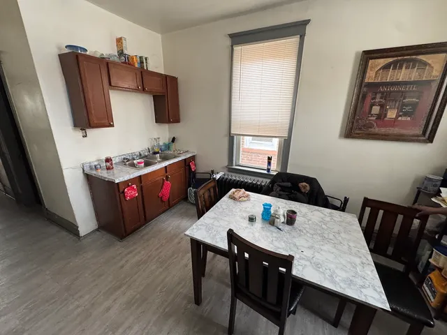 $195,000 | 1210 West 51st Street, Chicago, IL 60609