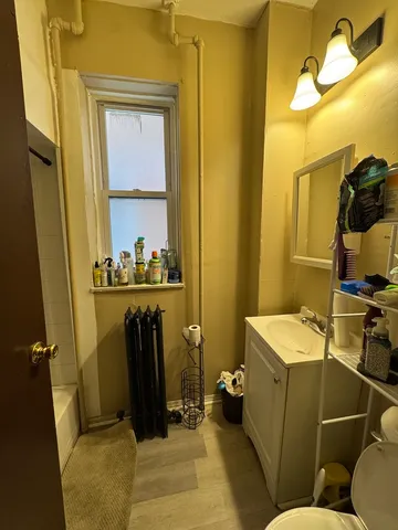 $195,000 | 1210 West 51st Street, Chicago, IL 60609