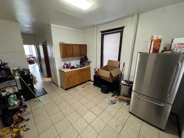 $195,000 | 1210 West 51st Street, Chicago, IL 60609