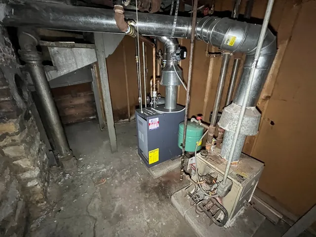 $195,000 | 1210 West 51st Street, Chicago, IL 60609