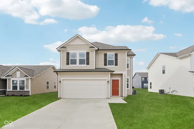$269,999 | 2021 Black Oak Drive, Shelbyville, IN 46176