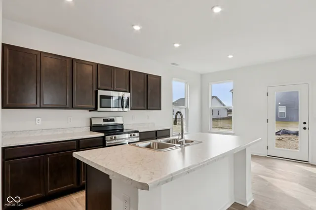 $269,999 | 2021 Black Oak Drive, Shelbyville, IN 46176