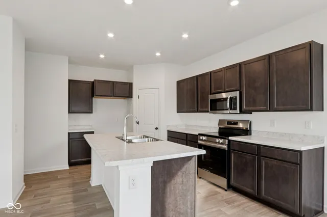 $269,999 | 2021 Black Oak Drive, Shelbyville, IN 46176