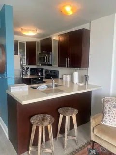 $2,600 | 1035 West Avenue, Unit 502, Miami Beach, FL 33139