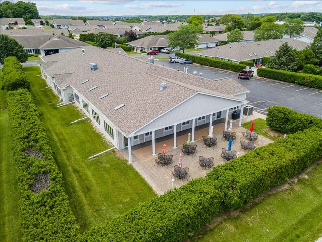 $250,000 | 217 Hartford Square, Hartford, WI 53027