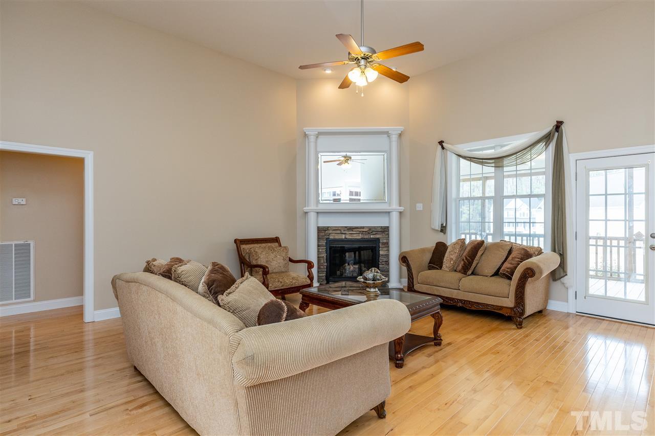1040 Newburgh Circle Raleigh, NC 27603 - Photo 13 of 30 Gallery Image 13