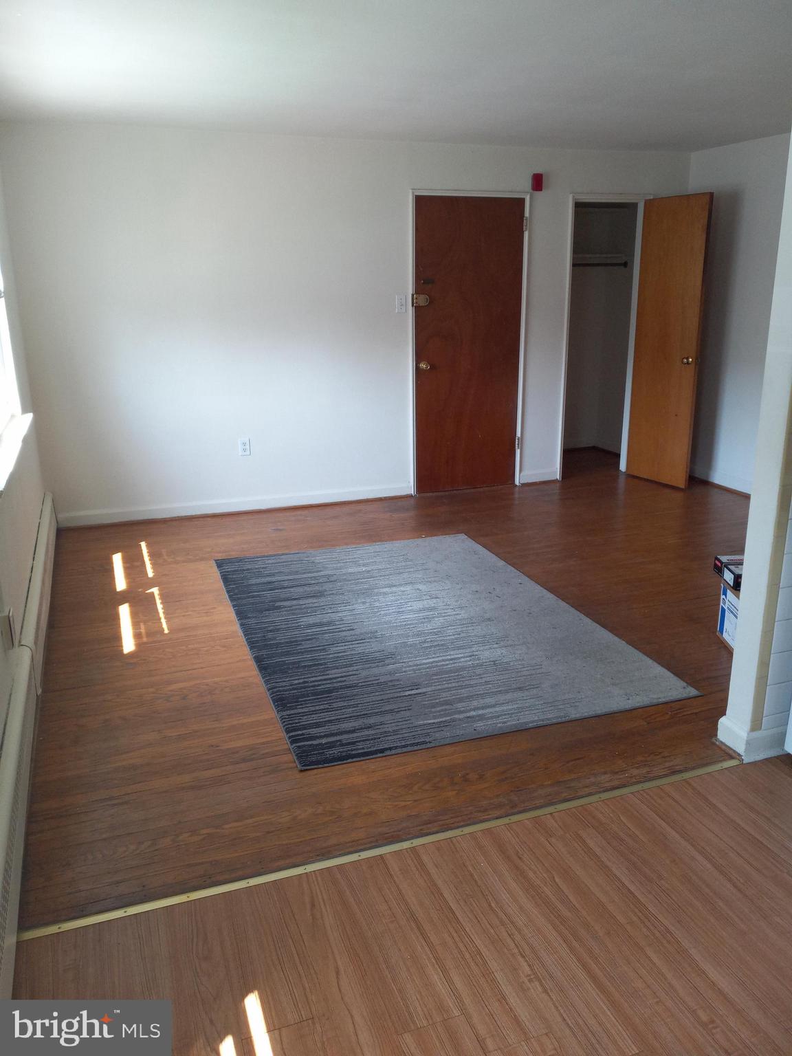 7240 Dungan Road Philadelphia, PA 19111 - Photo 9 of 15