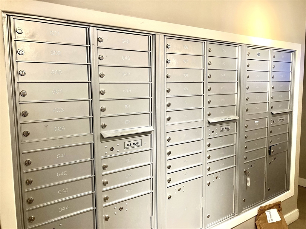 130 John Street, Unit G01 Lowell, MA 01852 - Photo 11 of 40 a close up view of shower