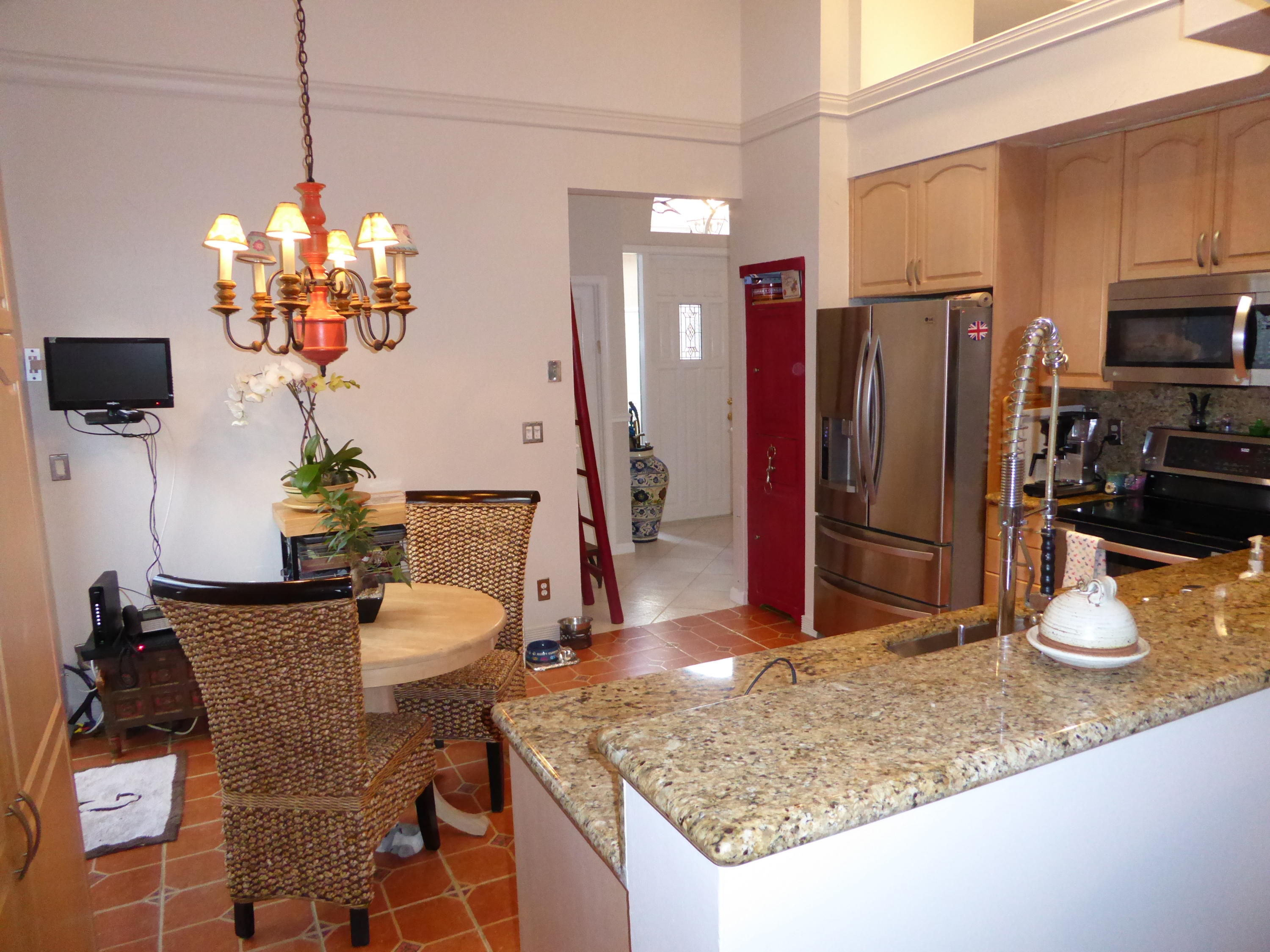 6383 Northwest 24th Street Boca Raton, FL 33434 - Photo 8 of 26 Designer Eat-In Kitchen