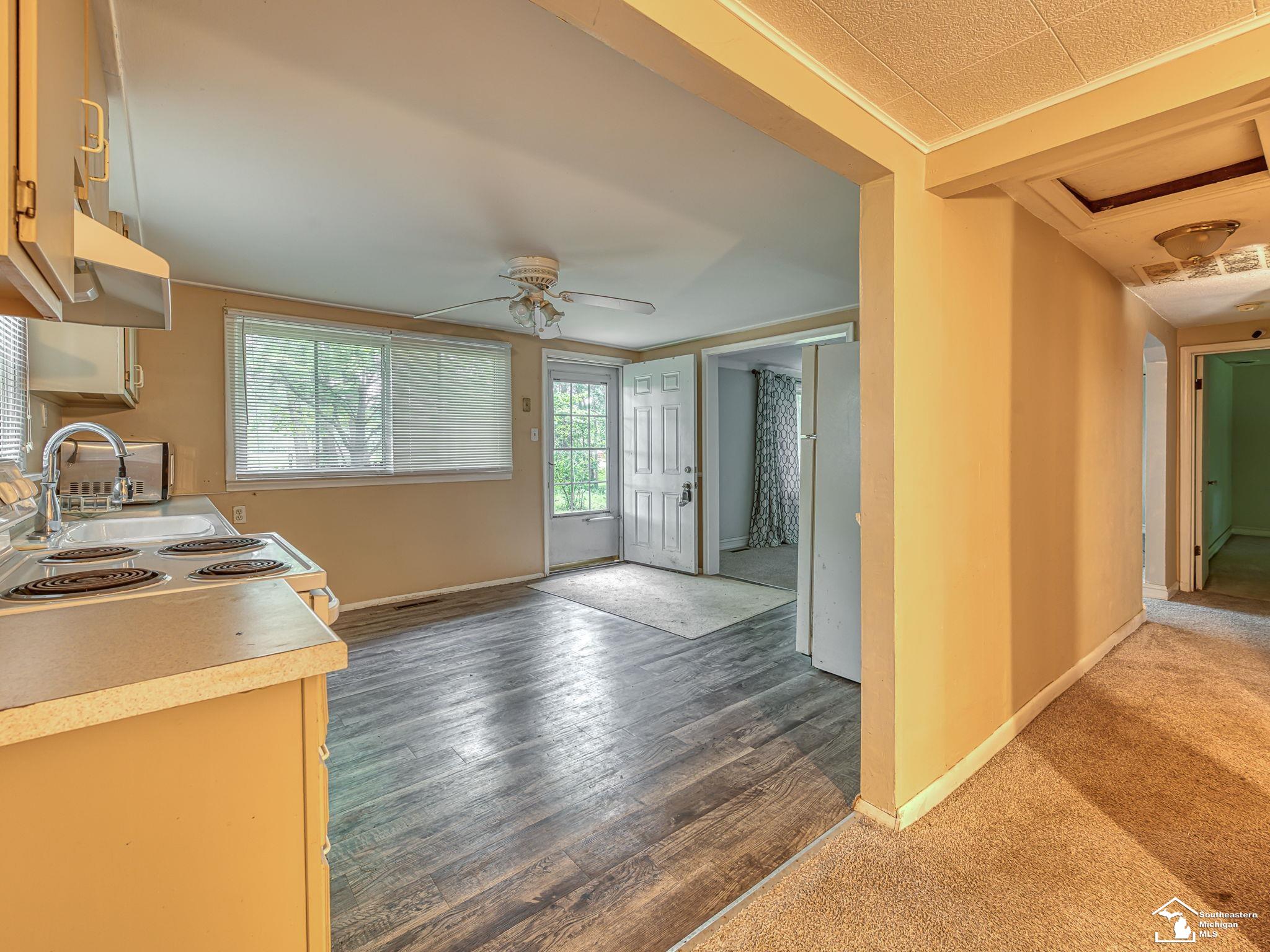 3198 West Sterns Road Lambertville, MI 48144 - Photo 6 of 33 Gallery Image 6