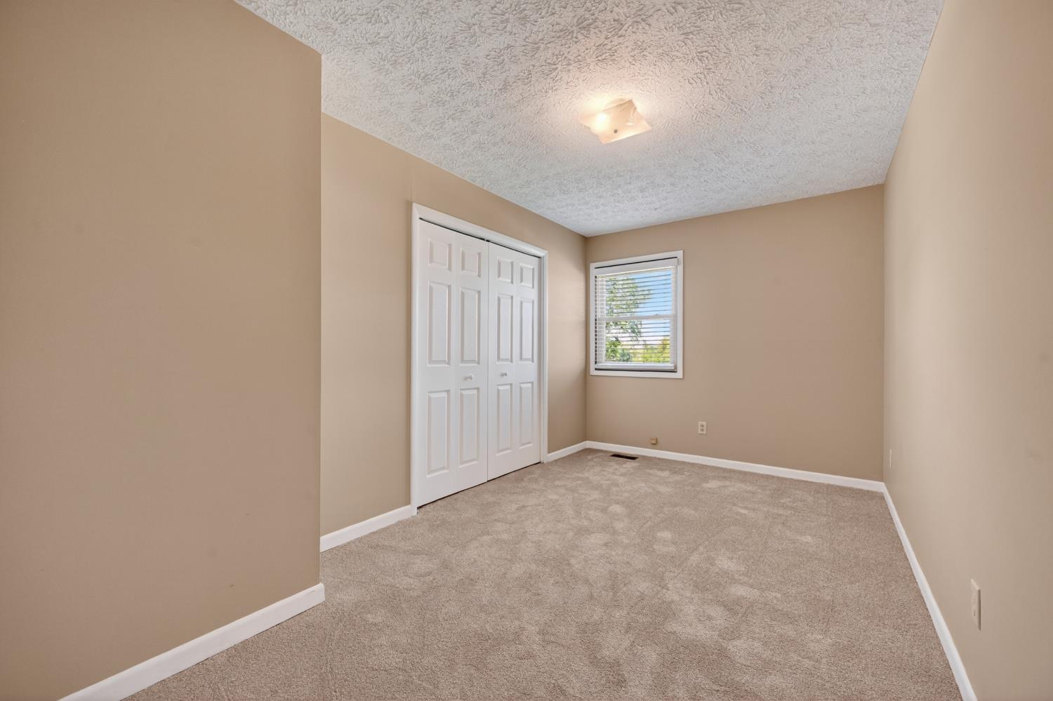 1047 Tekulve Road Batesville, IN 47006 - Photo 29 of 41