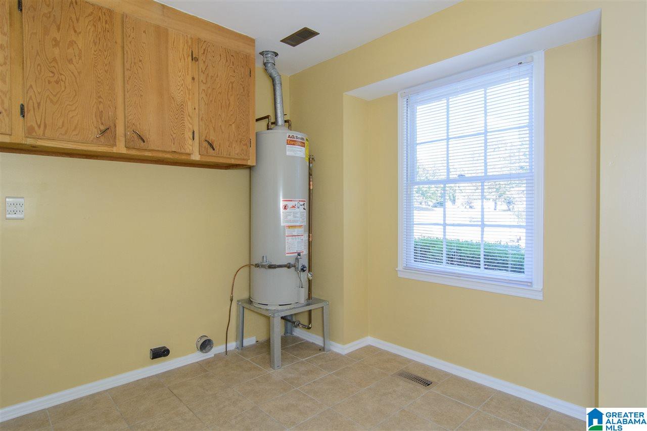 2005 Largin Road Birmingham, AL 35235 - Photo 13 of 33