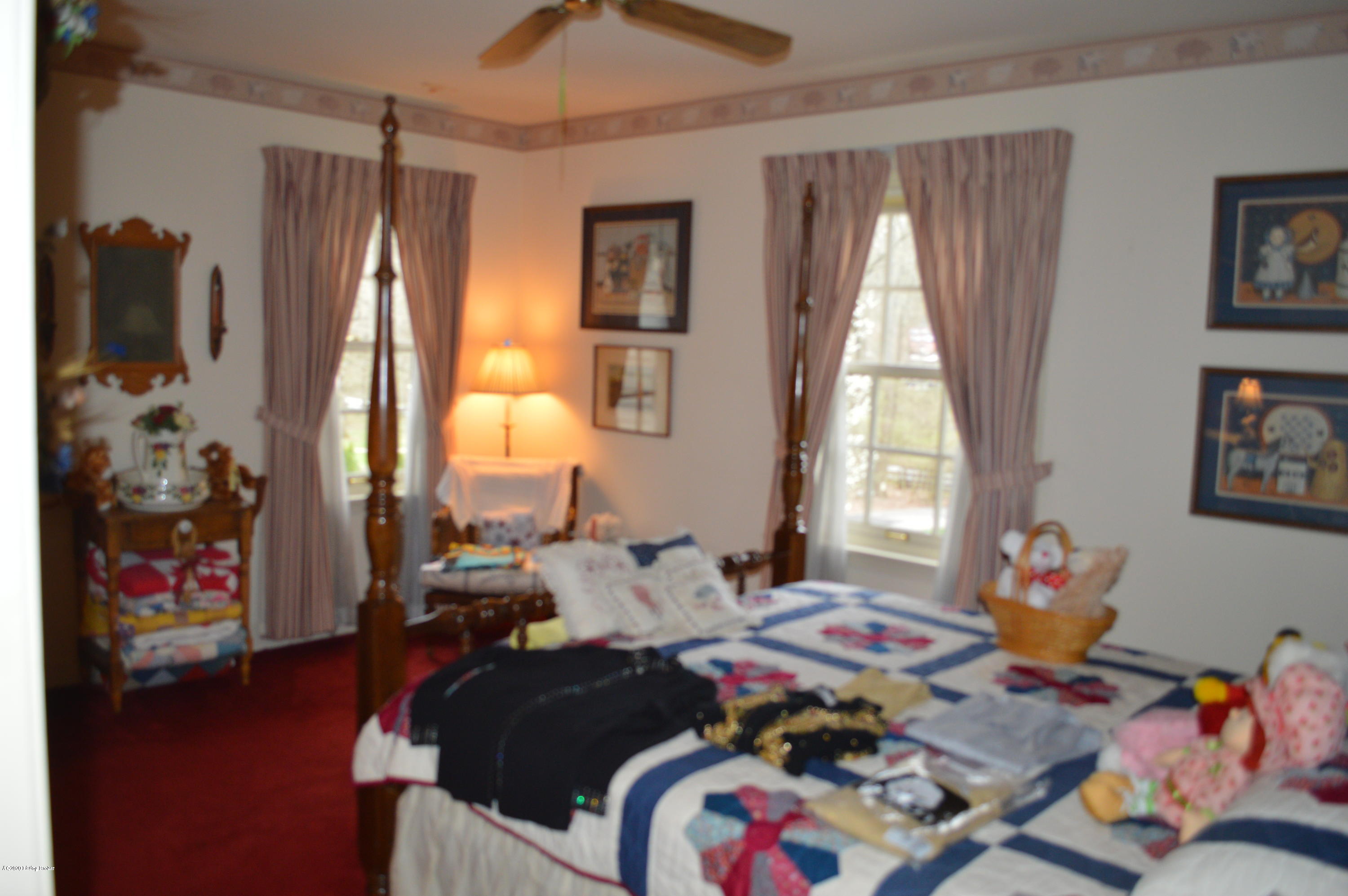 1605 Evergreen Road Anchorage, KY 40223 - Photo 35 of 72 DSC_0005