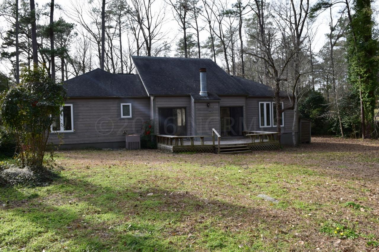 1998 Hoods Creek Road New Bern, NC 28562 - Photo 15 of 22 Rear of Home