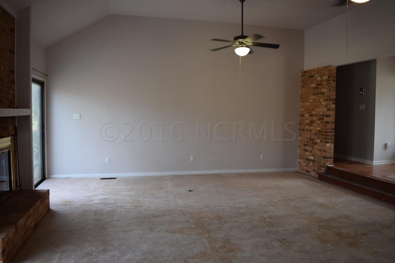 1998 Hoods Creek Road New Bern, NC 28562 - Photo 20 of 22 Living Room View 2