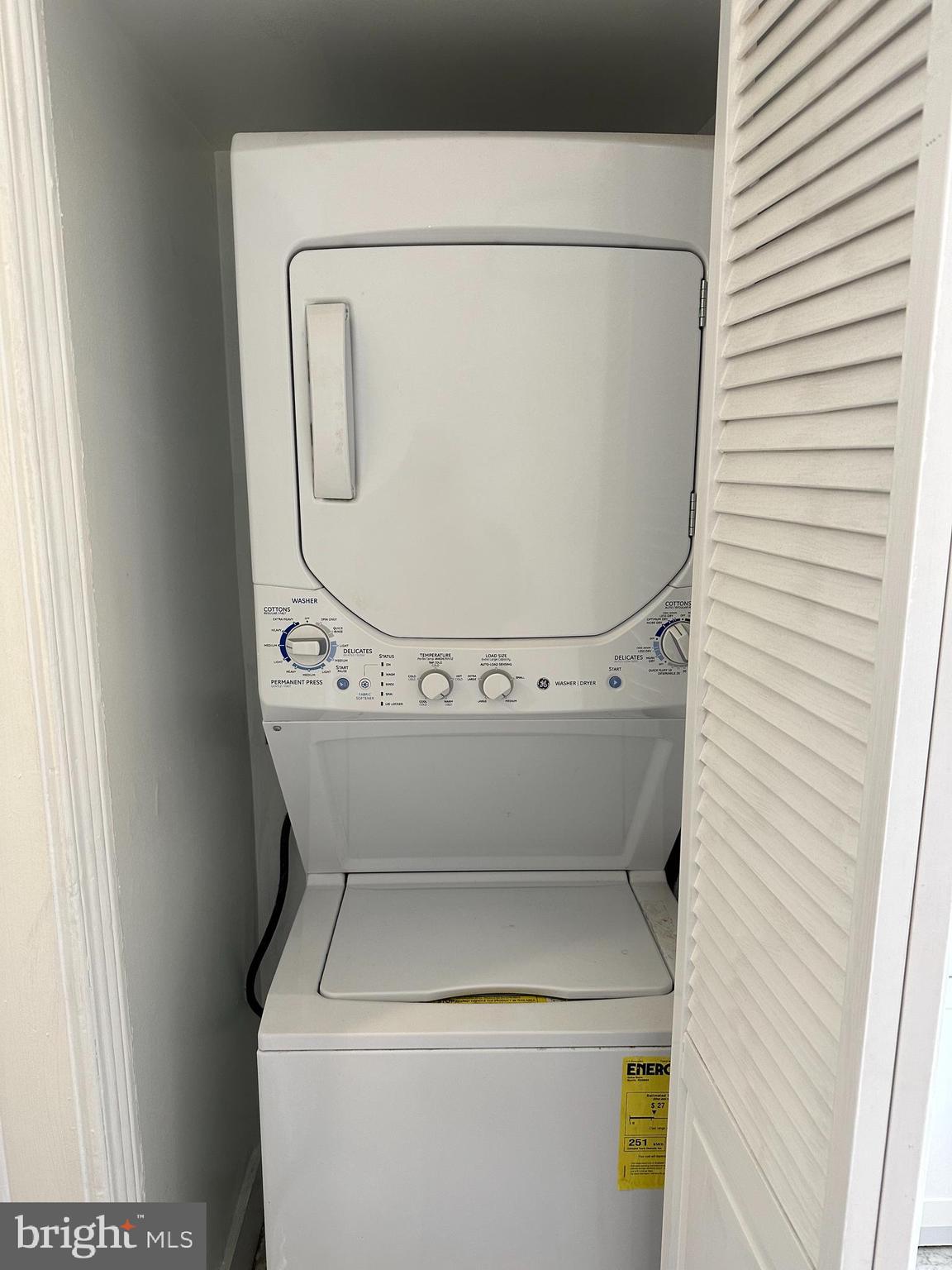 1133 D Street Northeast, Unit 2A Washington, DC 20002 - Photo 12 of 14 a utility room with dryer and washer
