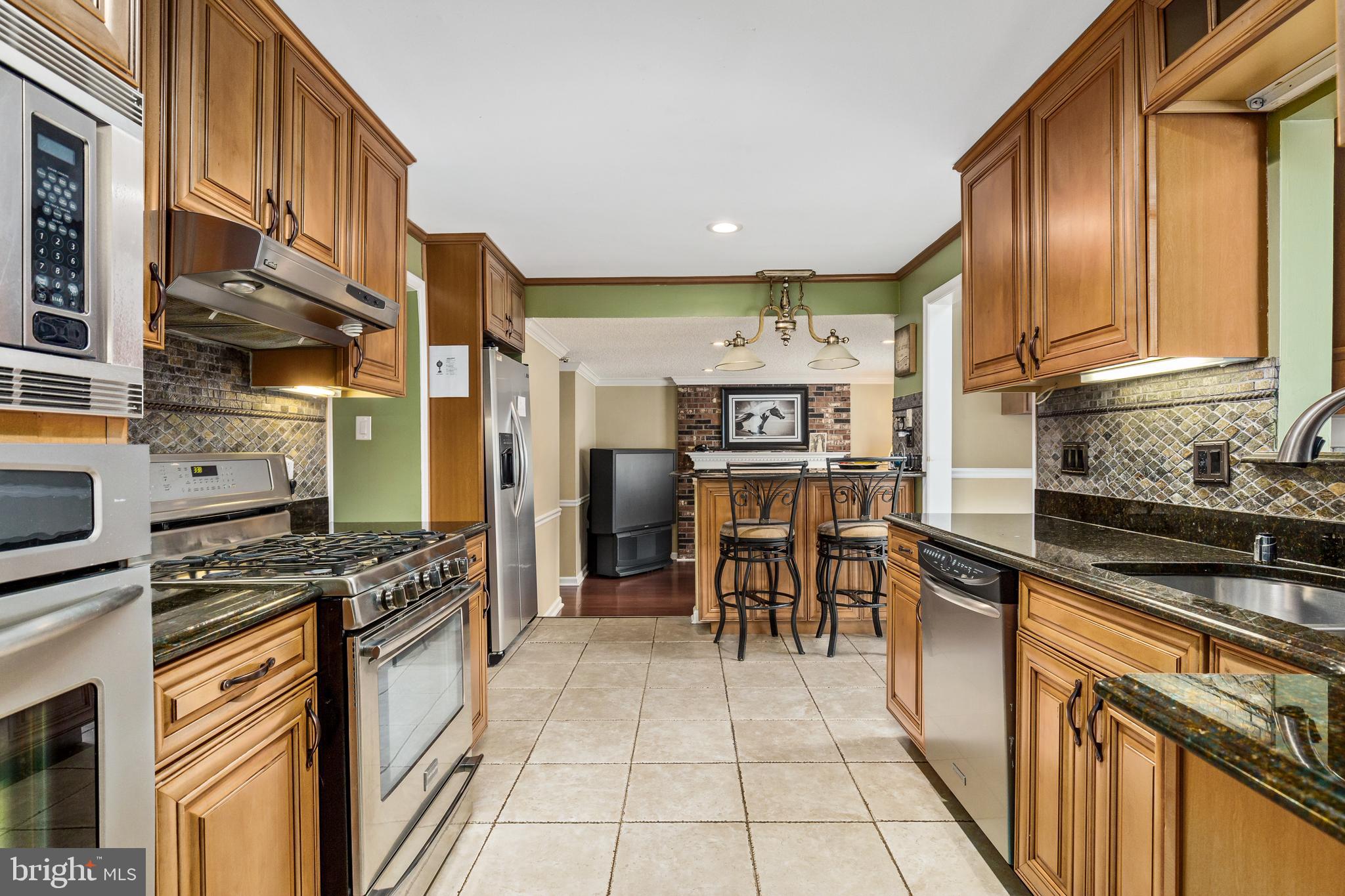 121 Haines Mill Road Delran, NJ 08075 - Photo 12 of 31 Gallery Image 12