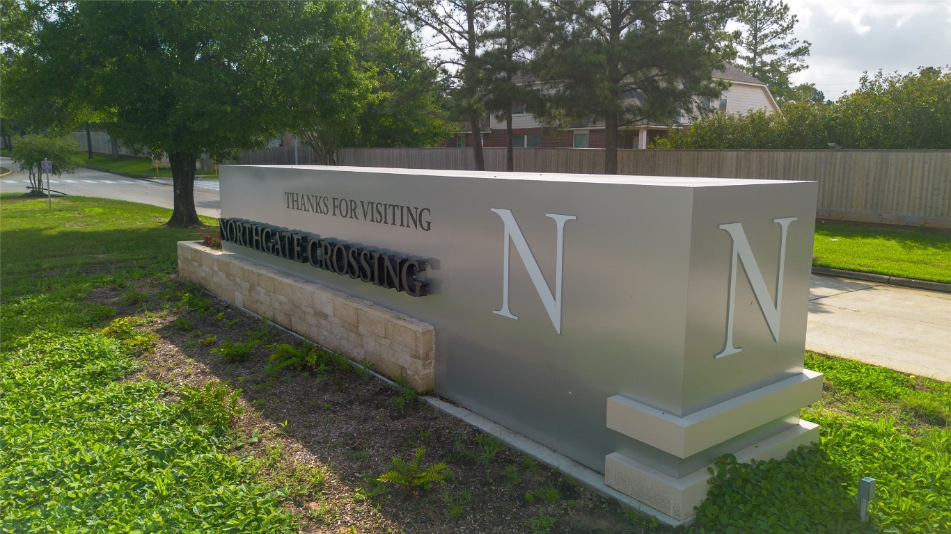 1127 Windsor Chase Lane Spring, TX 77373 - Photo 8 of 13