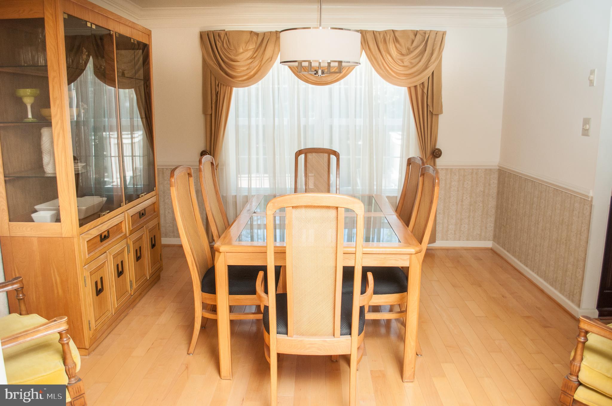 72 Steeplechase Drive Doylestown, PA 18901 - Photo 11 of 56