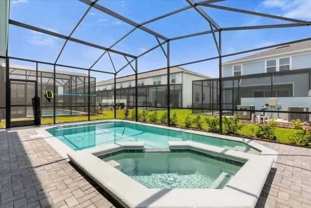 $885,000 | 1261 Emerald Row Way, Clermont, FL 34714