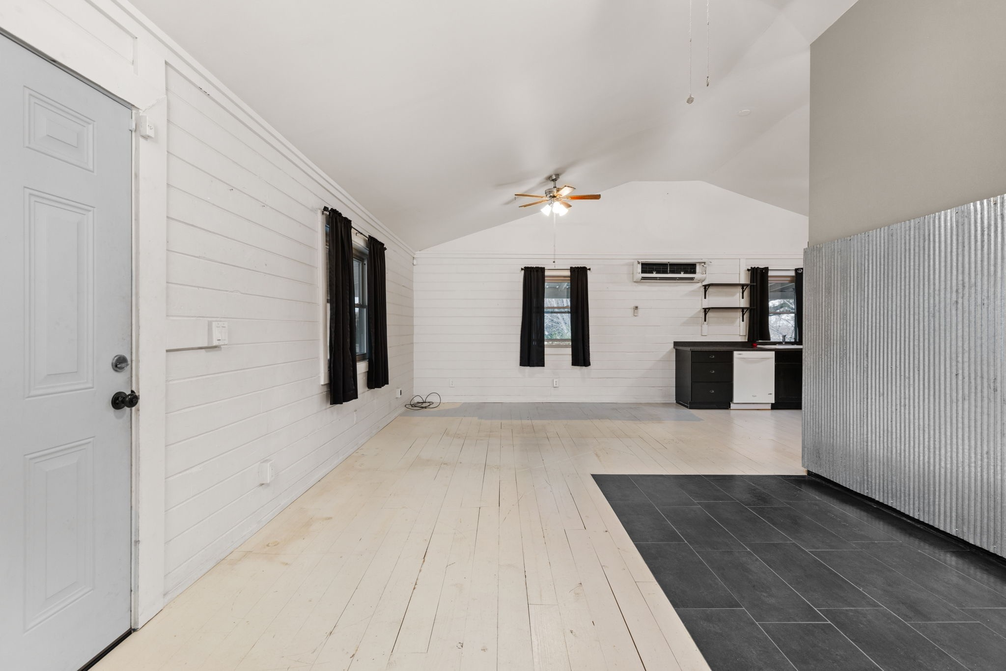 9680 Buttermilk Ridge Road Lawrenceburg, TN 38464 - Photo 4 of 61 a view of a hallway with wooden floor