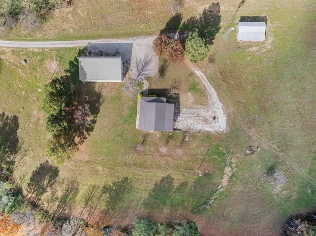 $449,900 | 9680 Buttermilk Ridge Road, Lawrenceburg, TN 38464