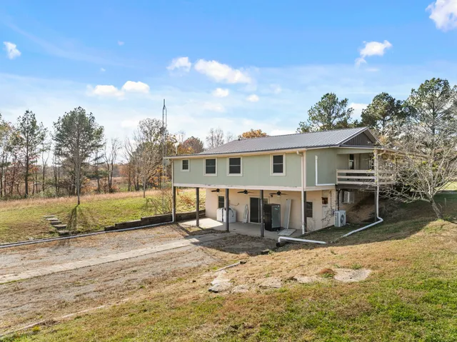 $449,900 | 9680 Buttermilk Ridge Road, Lawrenceburg, TN 38464