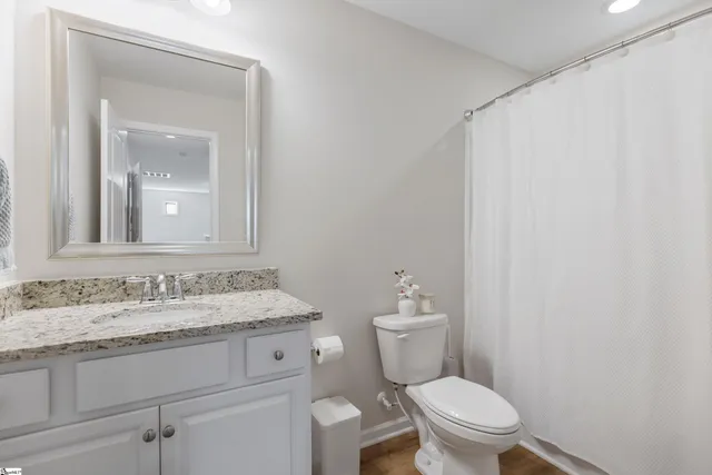 $436,000 | 3 Steeds Gln Road, Piedmont, SC 29673