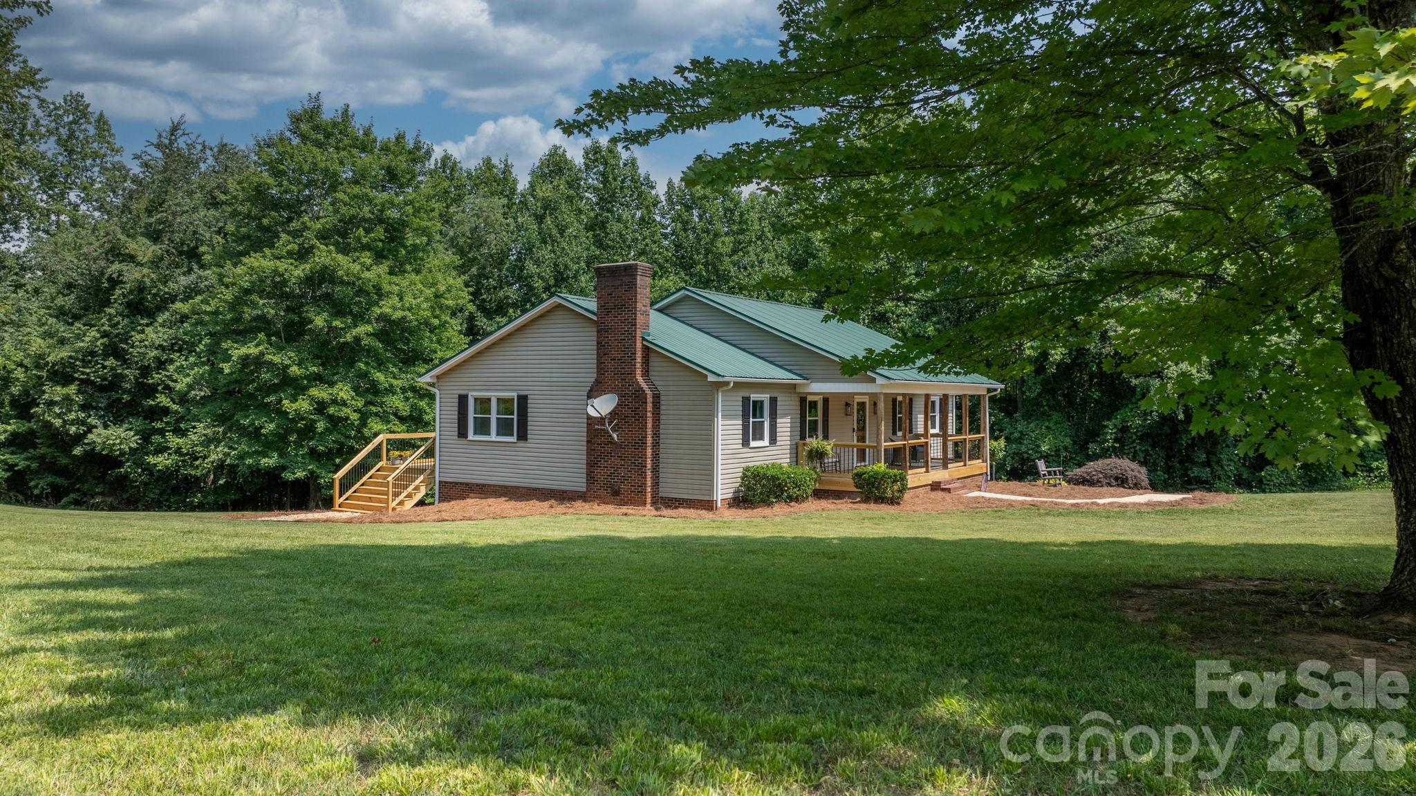 2990 Clarks Chapel Road Lenoir, NC 28645 - Photo 30 of 41
