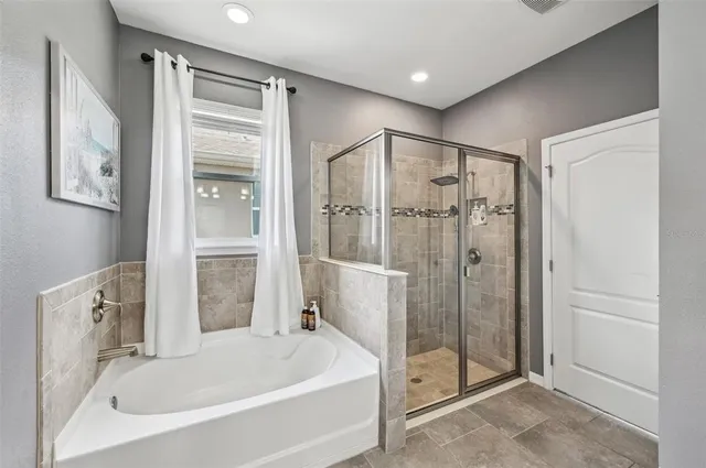 $635,000 | 4515 Bent Tree Boulevard, Sarasota, FL 34241