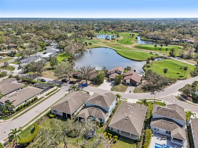 $635,000 | 4515 Bent Tree Boulevard, Sarasota, FL 34241
