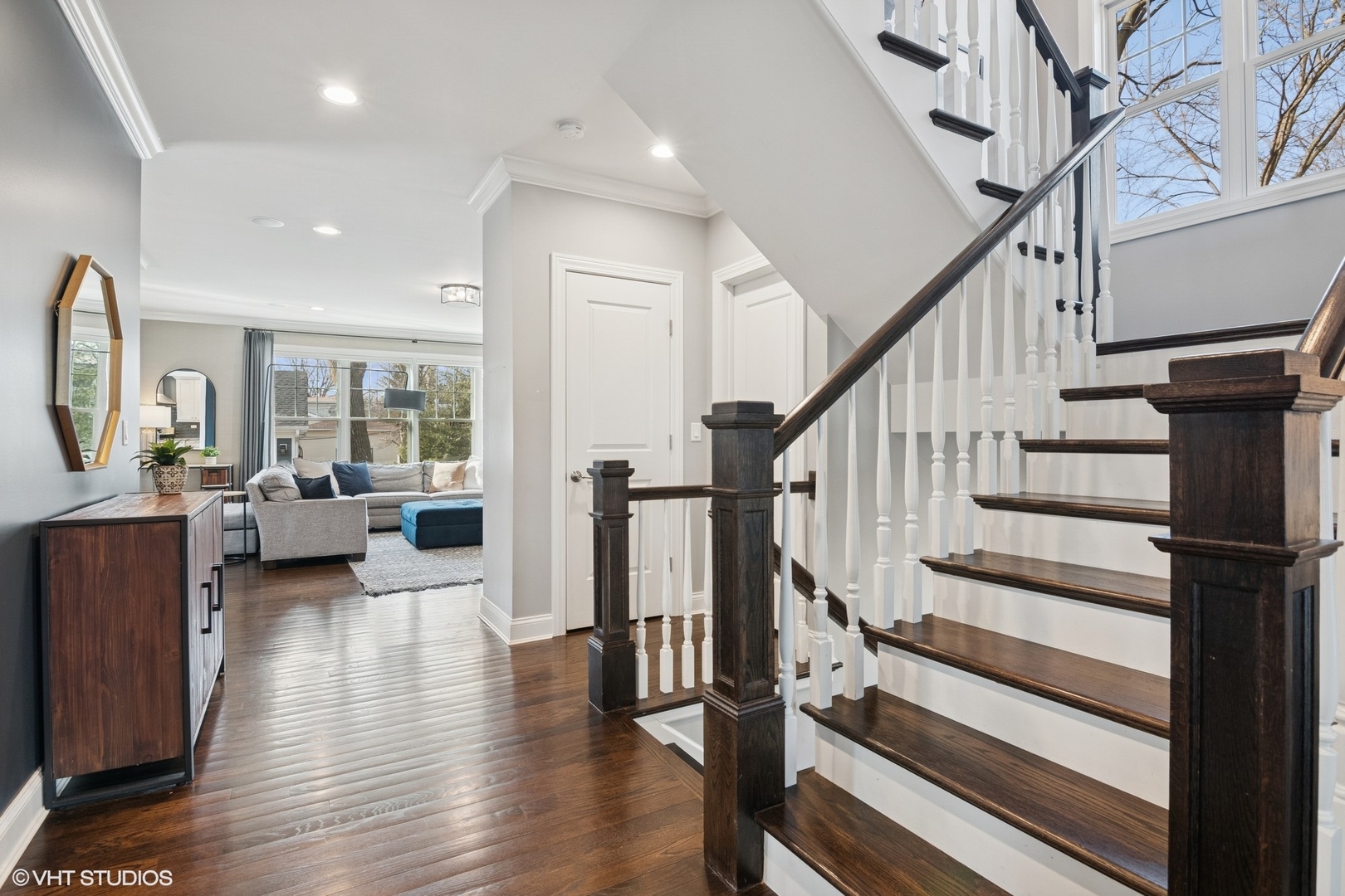 374 North Myrtle Avenue Elmhurst, IL 60126 - Photo 15 of 75