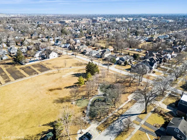 $1,499,000 | 374 North Myrtle Avenue, Elmhurst, IL 60126