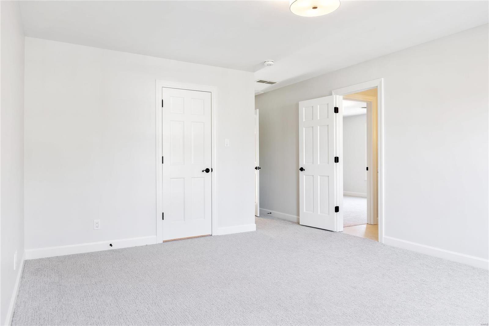 125 Roehampton Lane Weldon Spring, MO 63304 - Photo 47 of 76 Gallery Image 47