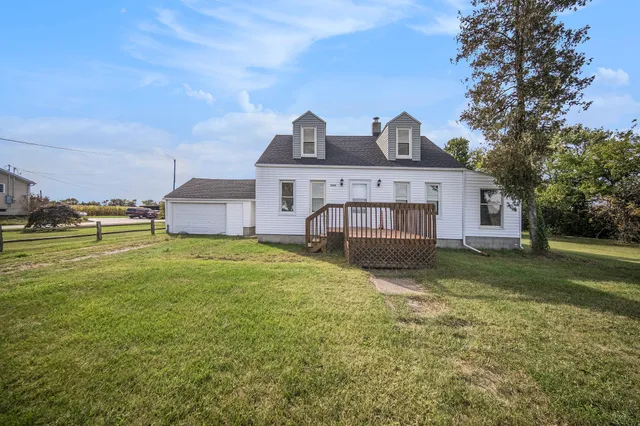 $260,000 | 13431 Crowe Road, Milan, MI 48160