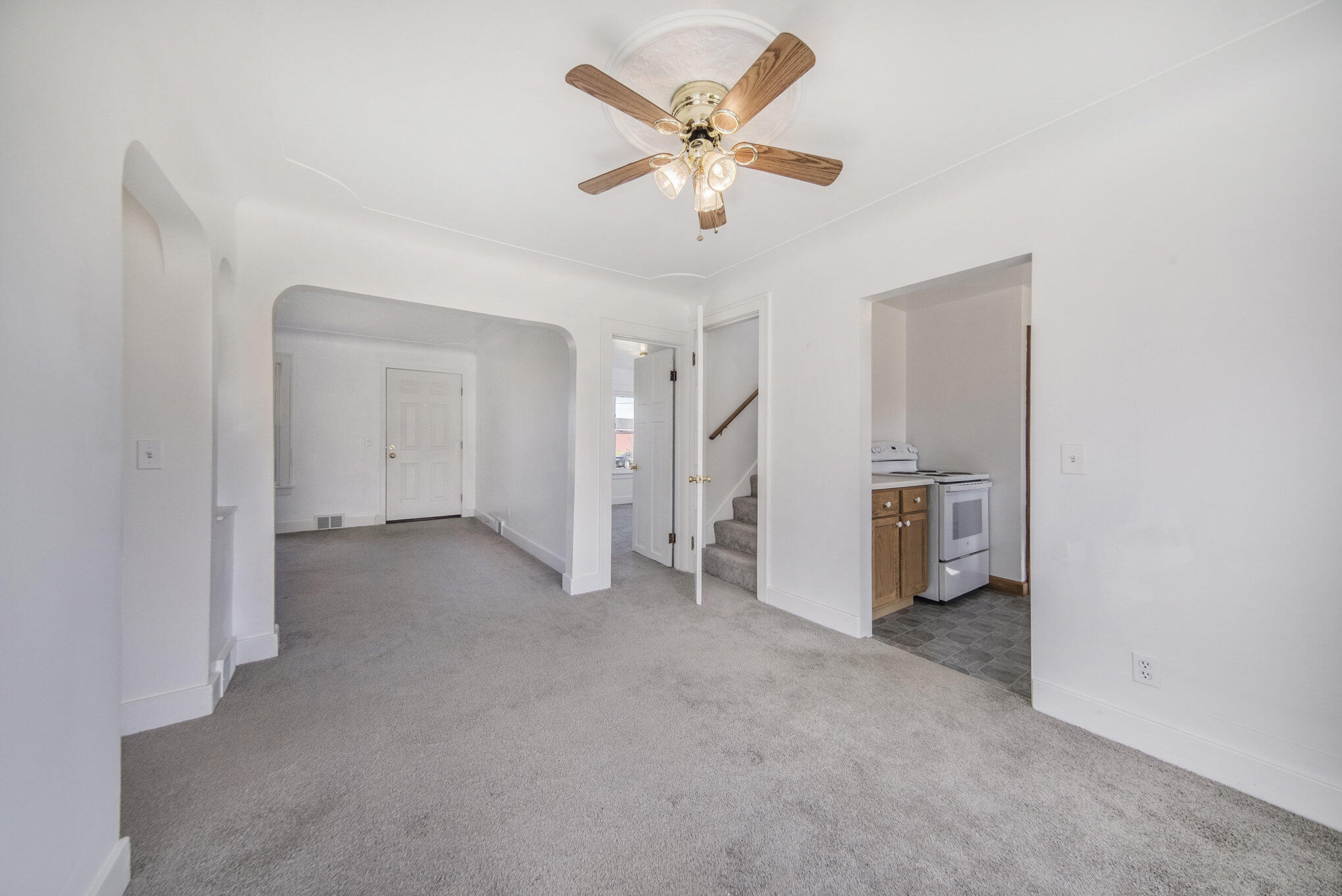 13431 Crowe Road Milan, MI 48160 - Photo 7 of 29 008_sbp_110_97