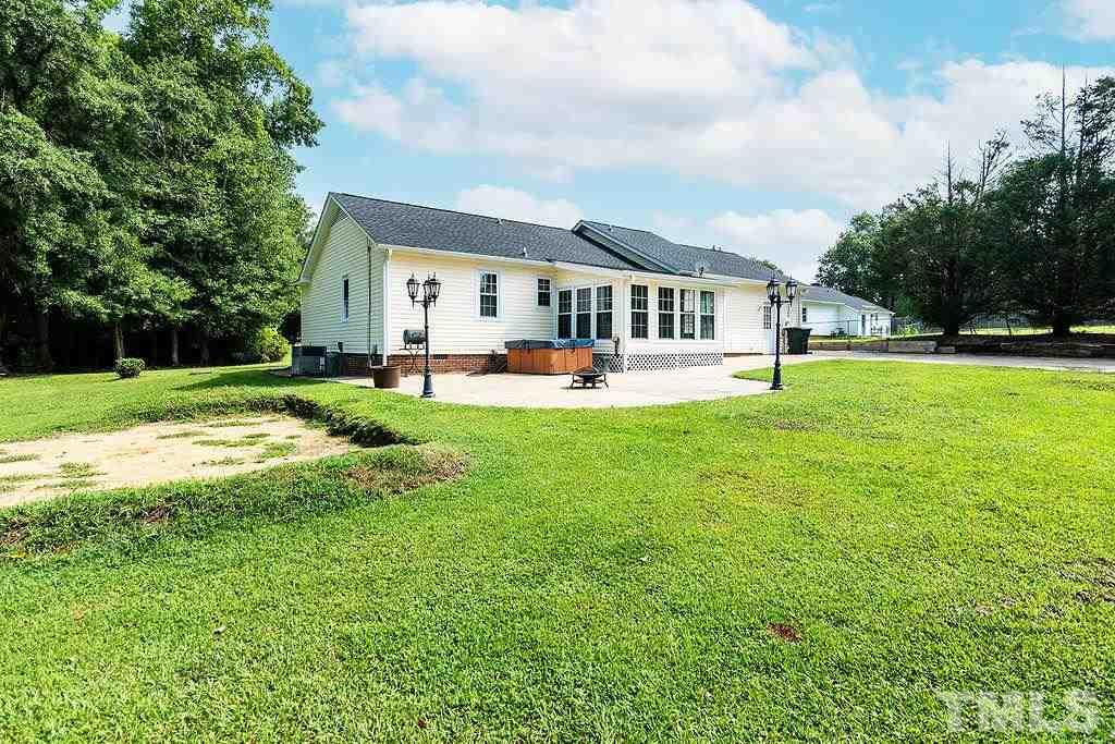 1501 Old Clayton Road Willow Spring, NC 27592 - Photo 5 of 30
