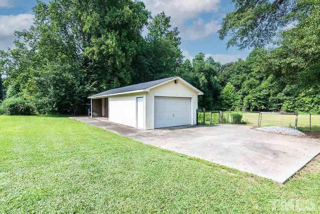 1501 Old Clayton Road Willow Spring, NC 27592 - Photo 8 of 30