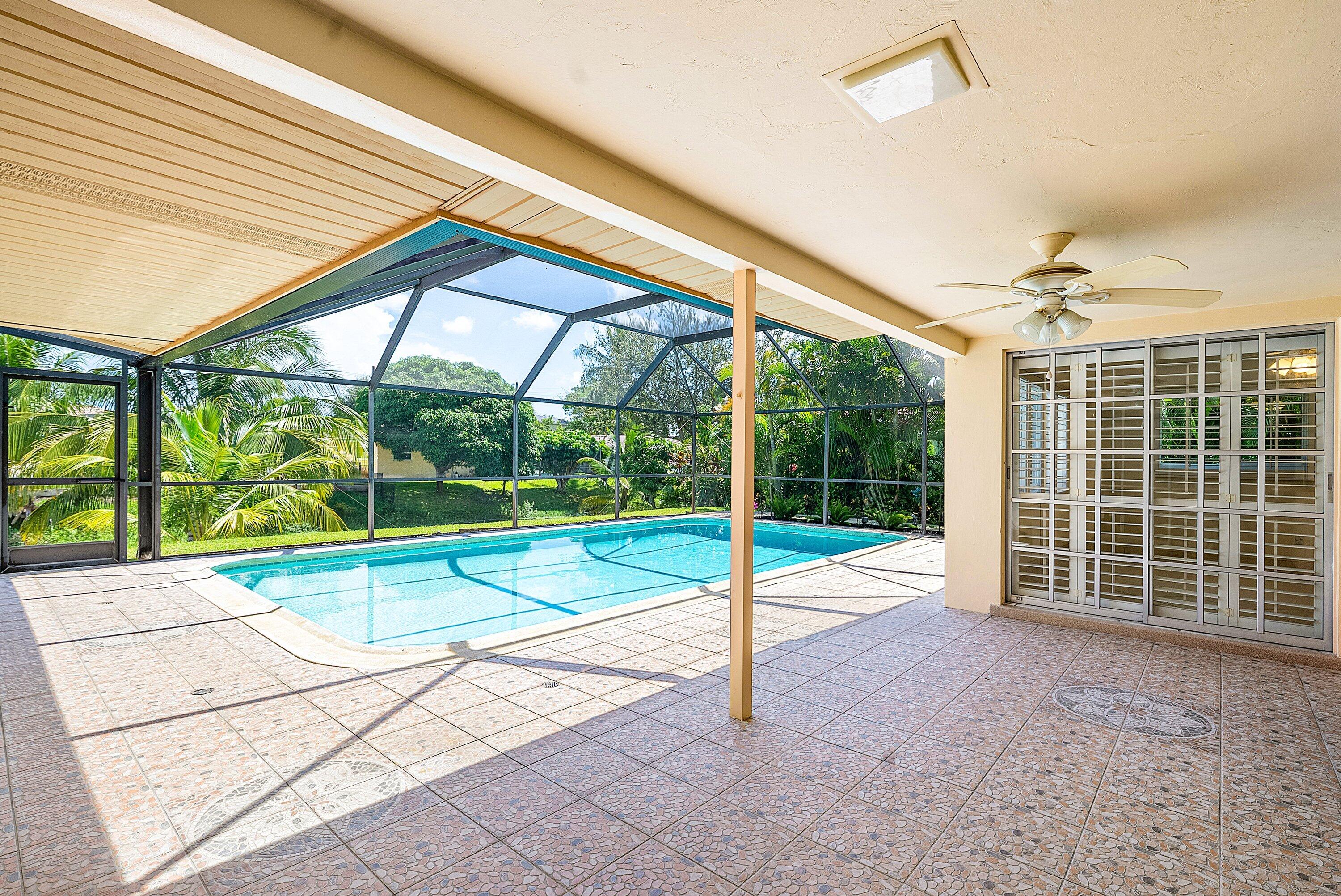 480 Northwest 11th Avenue Boca Raton, FL 33486 - Photo 14 of 43 a view of swimming pool