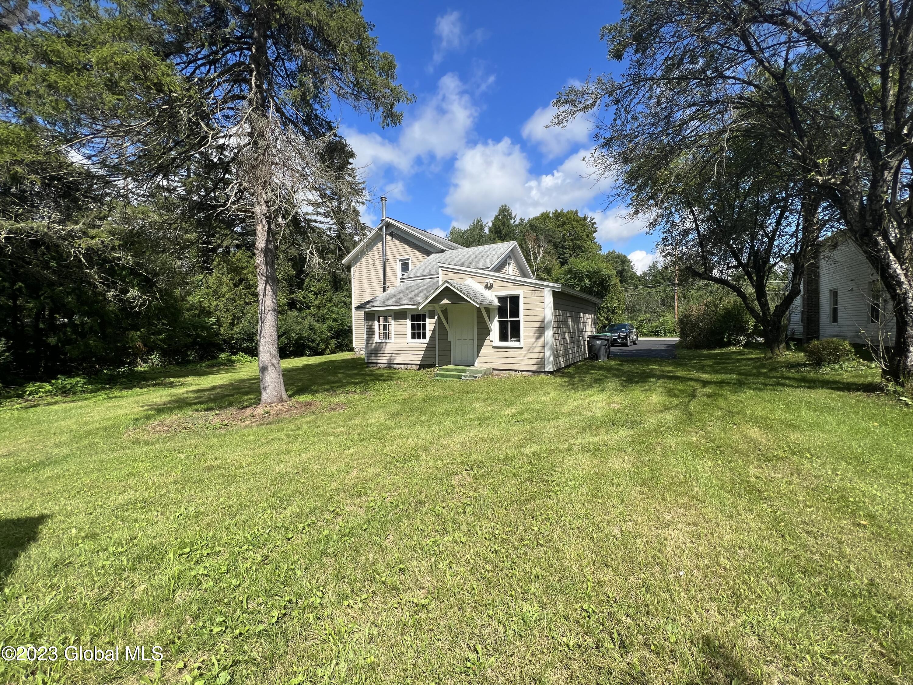 315 Atomic Project Road Milton, NY 12020 - Photo 4 of 52 2