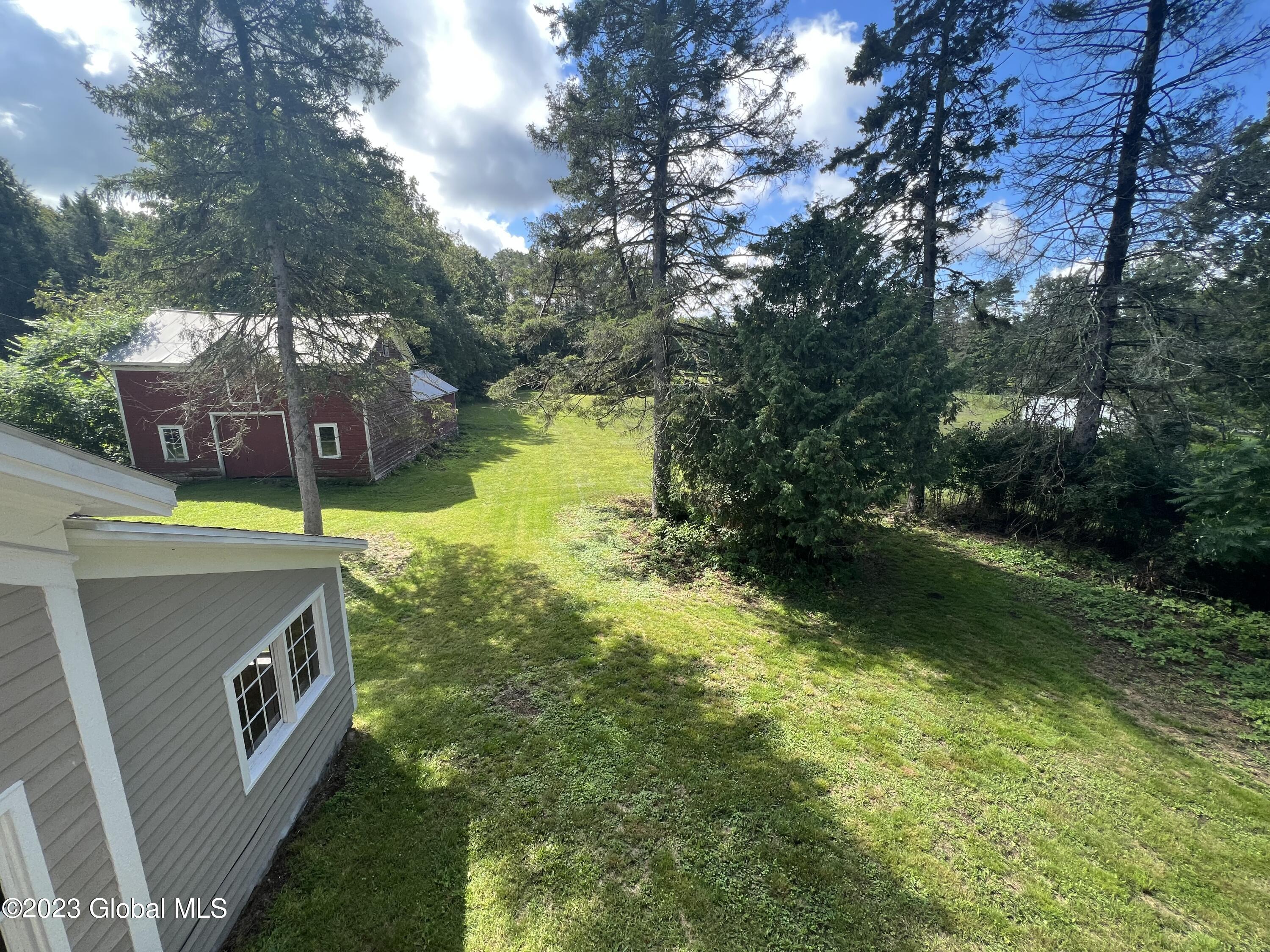 315 Atomic Project Road Milton, NY 12020 - Photo 6 of 52 4-1