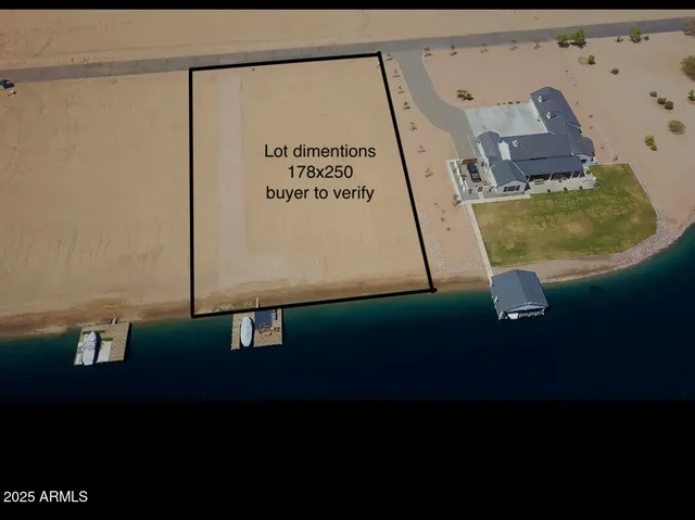 a close view of light fixtures