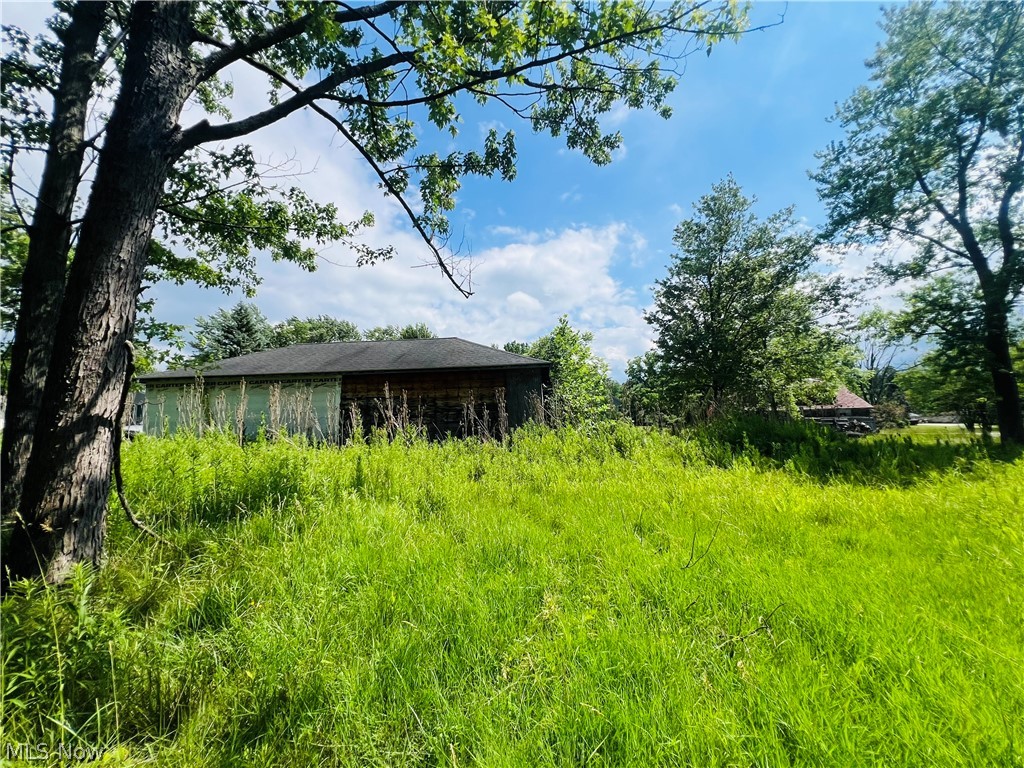 7307 Euclid Chardon Road Kirtland, OH 44094 - Photo 33 of 36