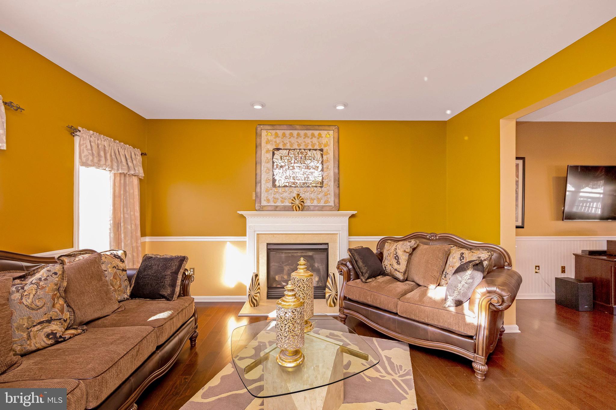 153 Quiet Road Sicklerville, NJ 08081 - Photo 8 of 36