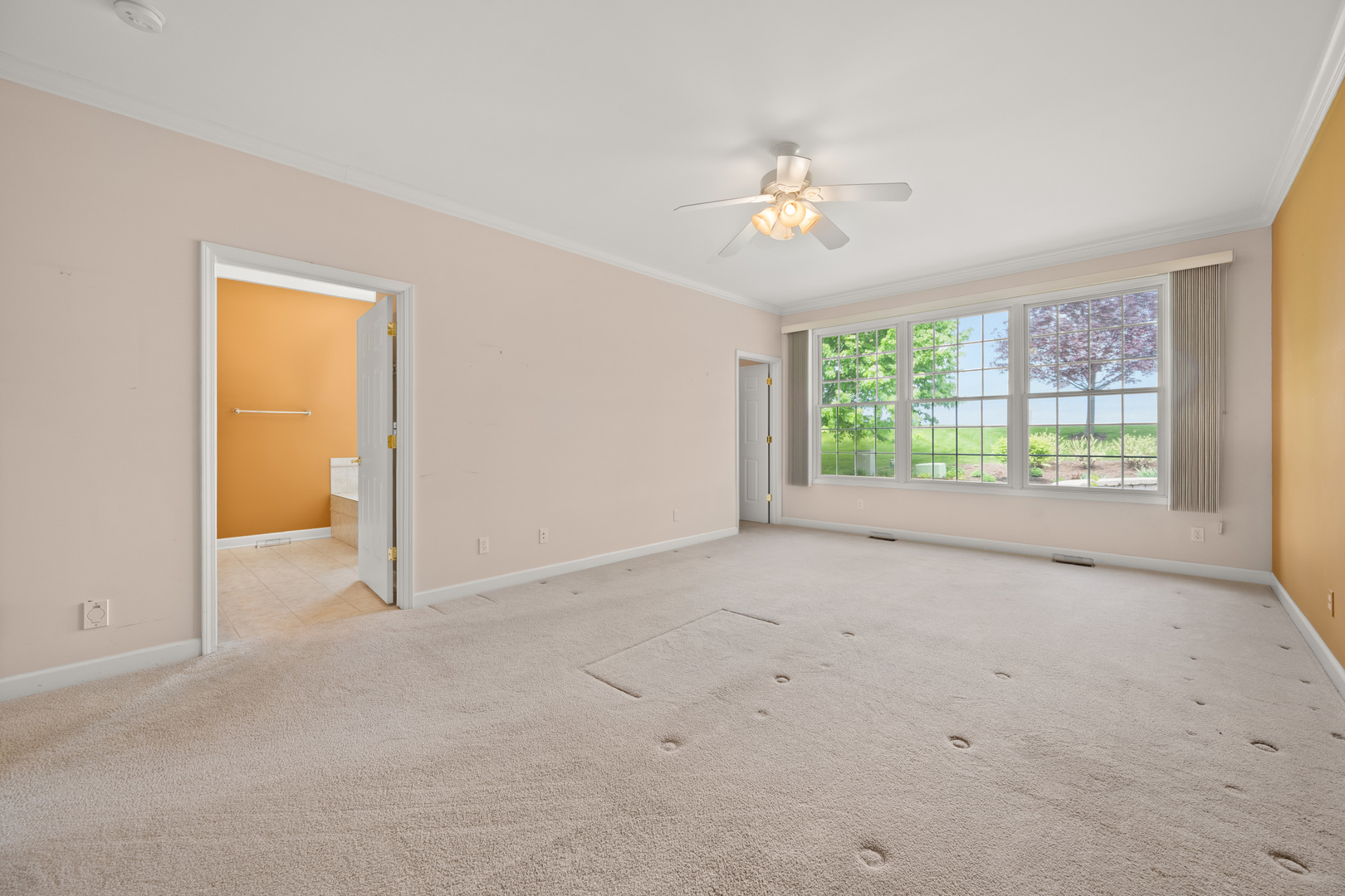 223 Quinlan Avenue DeKalb, IL 60115 - Photo 20 of 53