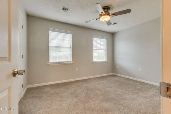 $289,000 | 142 Eagle View Private Drive, Unit 142, Blountville, TN 37617