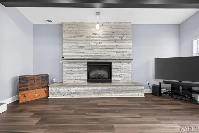 $325,000 | 6750 Foxshire Drive, Florissant, MO 63033