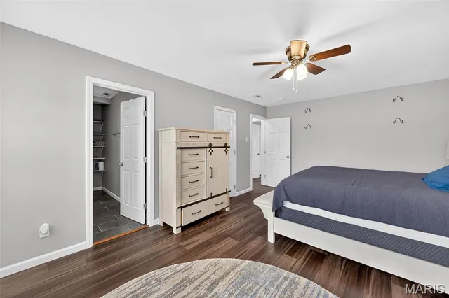 $325,000 | 6750 Foxshire Drive, Florissant, MO 63033