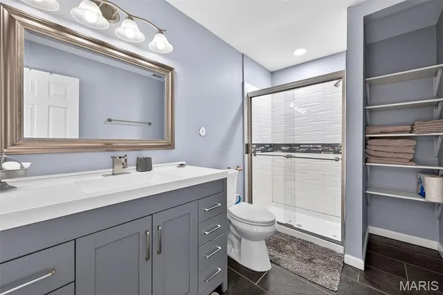 $325,000 | 6750 Foxshire Drive, Florissant, MO 63033