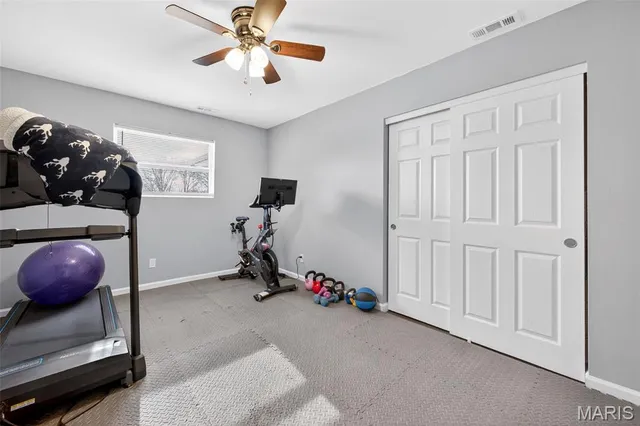 $325,000 | 6750 Foxshire Drive, Florissant, MO 63033